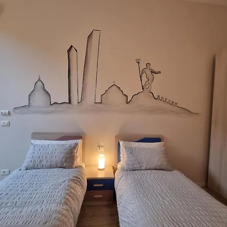 Secret Terrace Downtown Loft, Rooftop Terrace, 2 Bedrooms, Ac Apartment